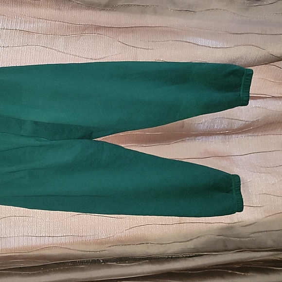 Reformation Classic Sweatpant in Pine Green - Picture 8 of 11